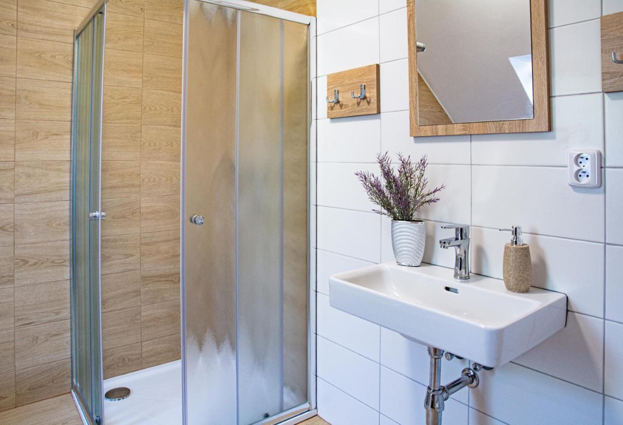 Apartmany Kurojedy Bor Exterior foto