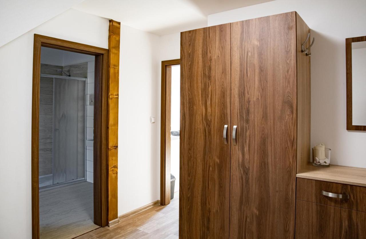Apartmany Kurojedy Bor Exterior foto