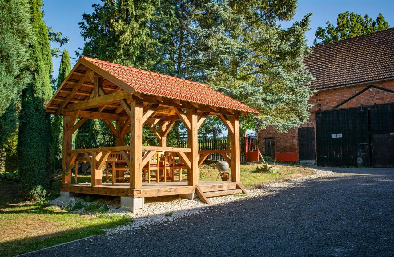 Apartmany Kurojedy Bor Exterior foto
